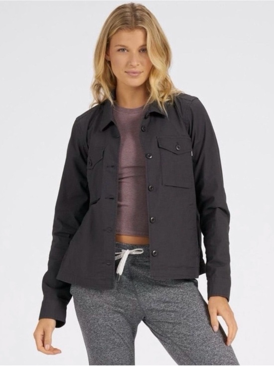 Vuori Jackets & Blazers - VUORI Women's Ripstop Charcoal Button-Front Lightweight Jacket Size Small